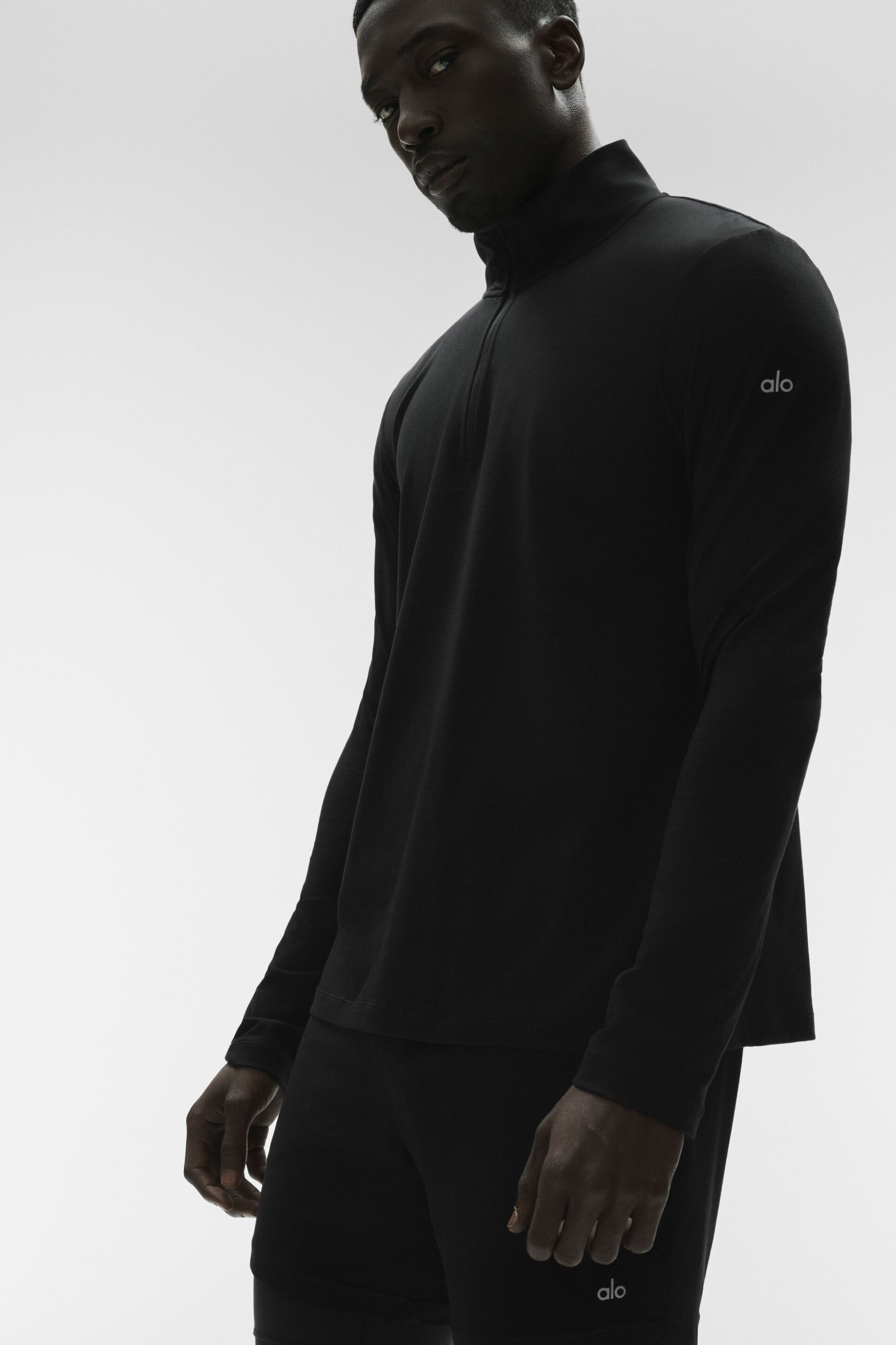 トップス Alo Yoga Conquer 1/4 Zip Reform S M3193R_01_b1_s1_a1_dSP26_m243_