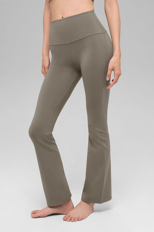 Airbrush High-Waist Bootcut Legging (Short) - Light Cocoa